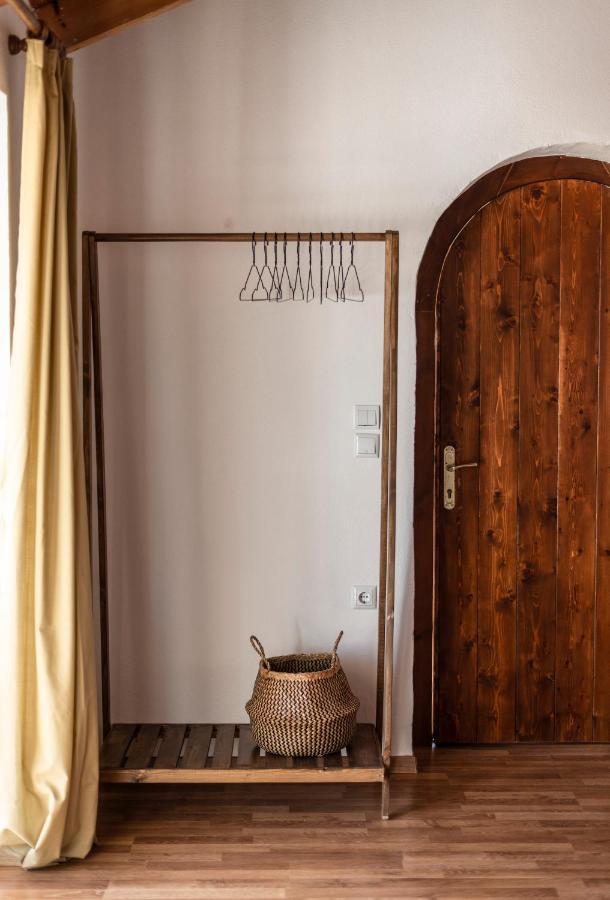 Amphora Guesthouse 히마레 외부 사진