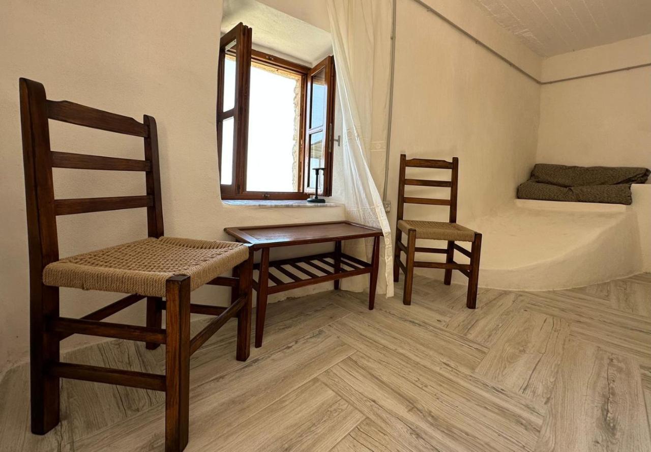 Amphora Guesthouse 히마레 외부 사진
